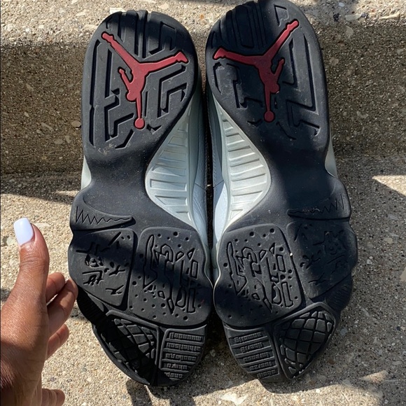 Jordan 9 Retro Johnny Kilroy - Picture 7 of 7